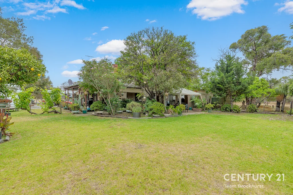 28 Page Road, Keysbrook, WA 6126
