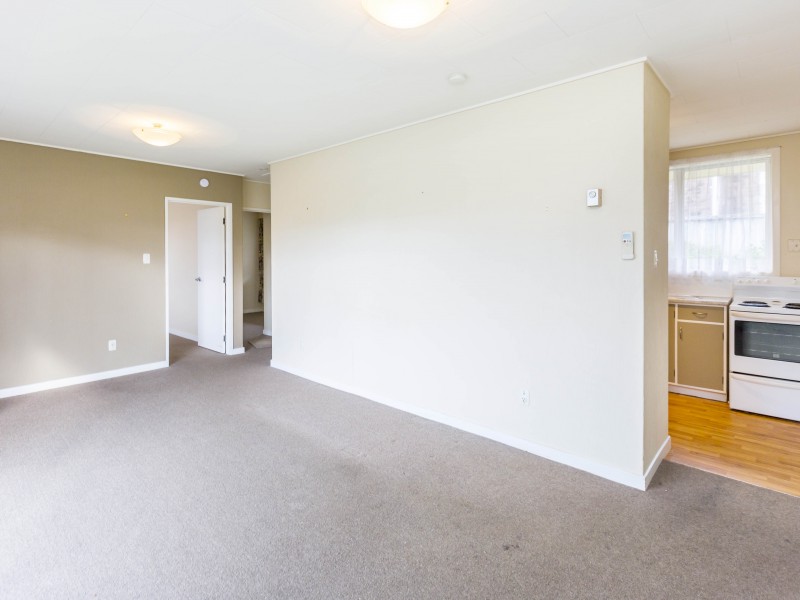 2/45 Royal Street, Upper Hutt, Upper Hutt, 2 कमरे, 1 बाथरूम