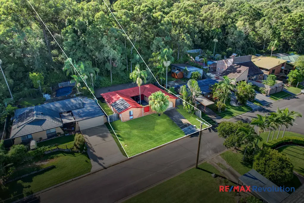 Springwood 3 Bedroom Your Backyard Is a 36-Hectare Nature Playground