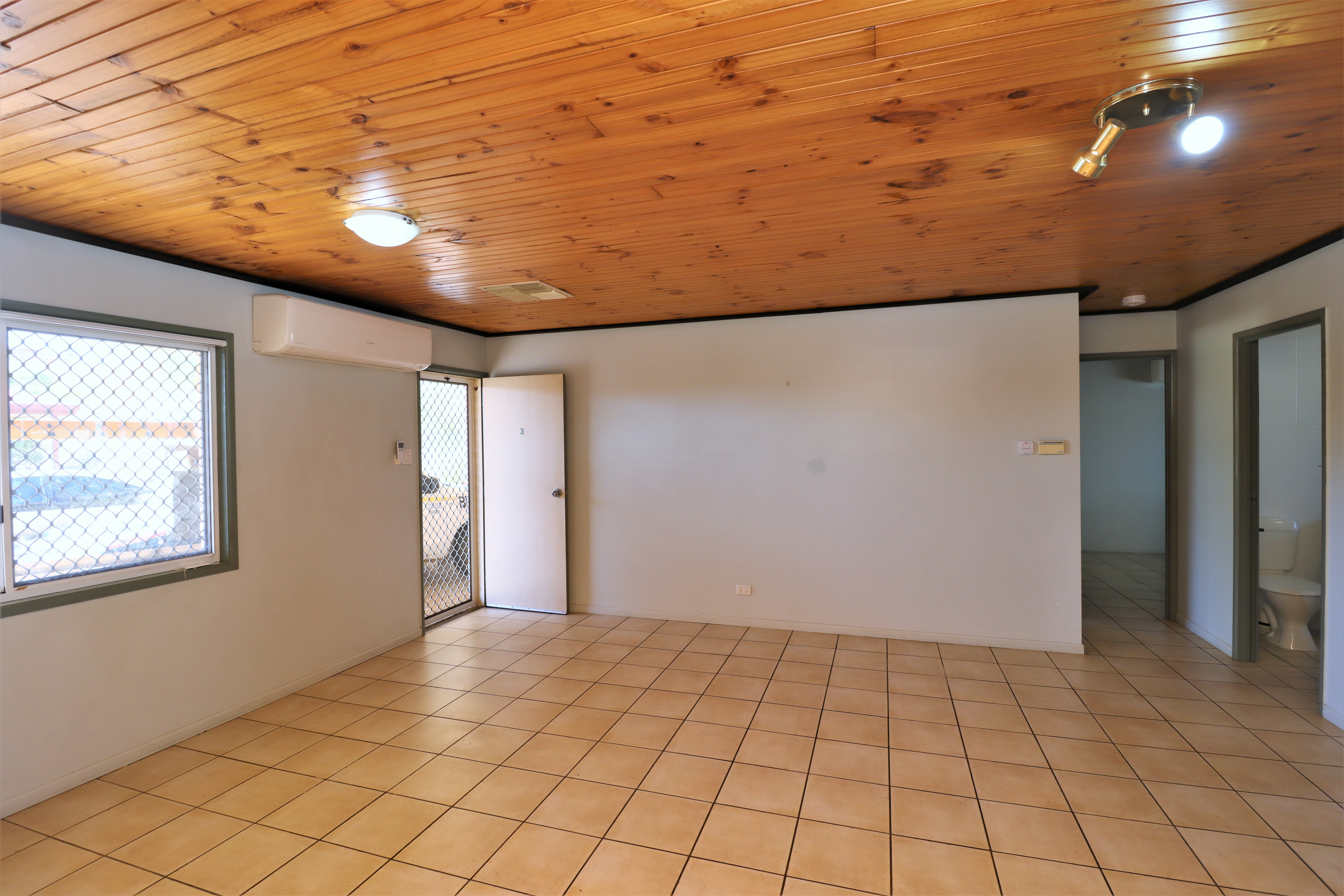 UNIT 3 18 GRAY ST, THE GAP QLD 4825, 0 Schlafzimmer, 0 Badezimmer, Unit