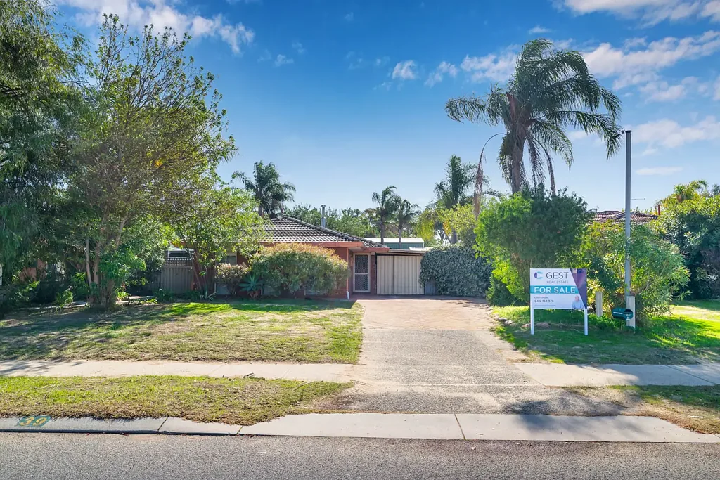 39 Amberton Avenue, Girrawheen, WA 6064