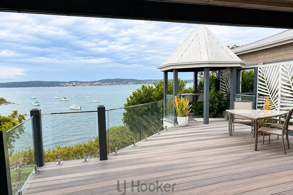 Fully Furnished 2 Bedroom Apartment with Lake Views