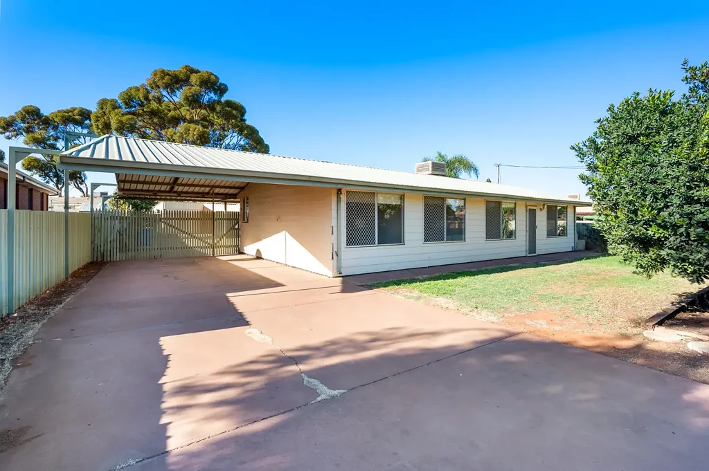 27 Hampden Street, South Kalgoorlie, WA 6430