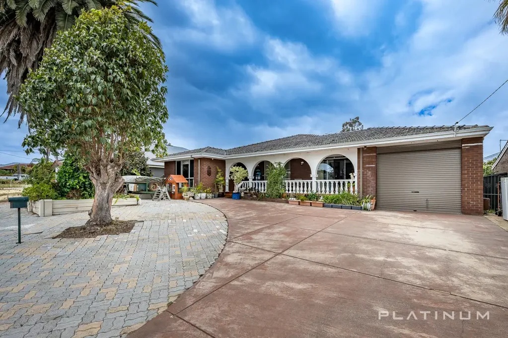 6 Wahroonga Way, Greenwood, WA 6024