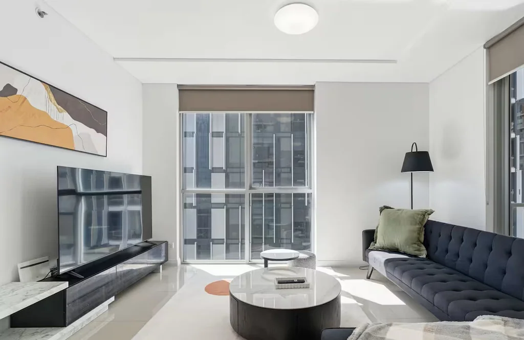 Fully Furnished | Newly Renovated Apartment in a Convenient Mascot Location