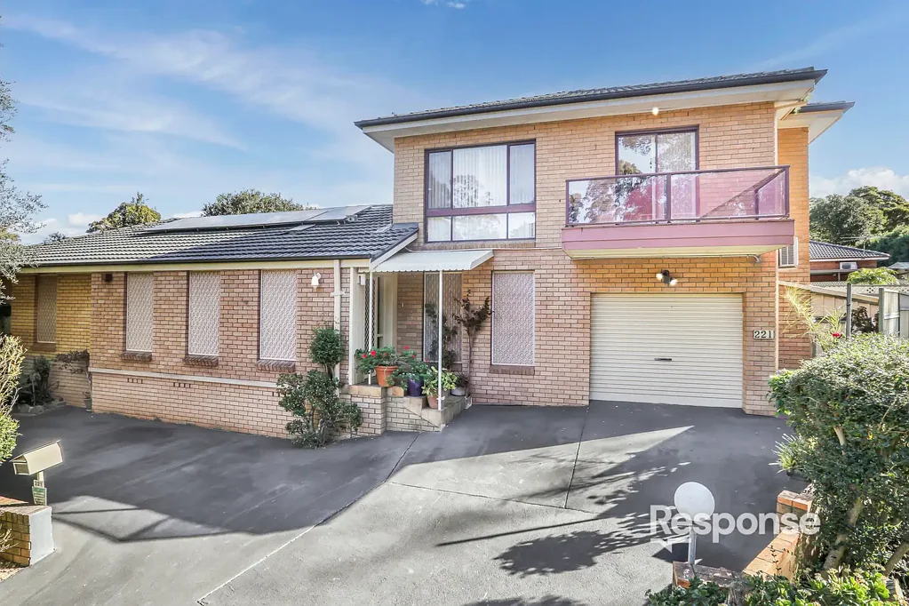 Kings Park 4ห้องนอน Immaculate, Well-Maintained Family Home with Versatile Living & Development Potential
Auction:  Saturday, 5th July 2025 @ 11.30am
