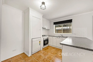 30 Whitehead Court, Altona Meadows, VIC 3028, 3 Bedrooms, 1 Bathrooms, House