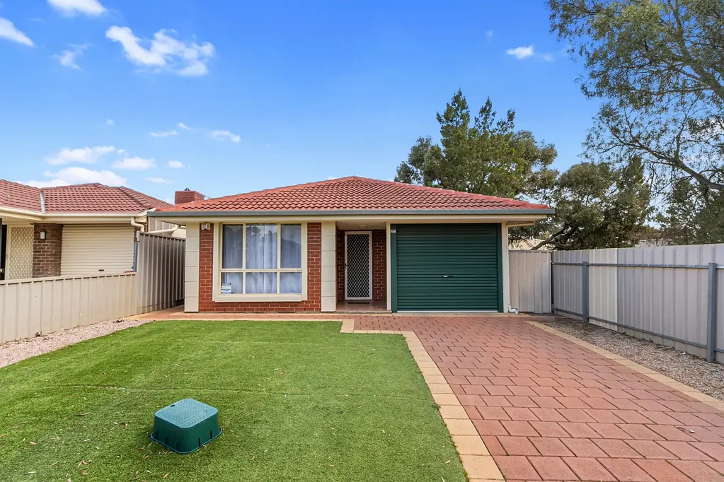 3 Bedroom Family Home in Craigmore. Open for Inspection Wednesday 10/06/2026 at 5:00pm to 5:15pm.
