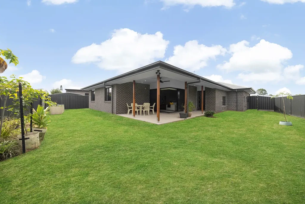 Southside 4 Bedroom Contemporary Family Living in Southside