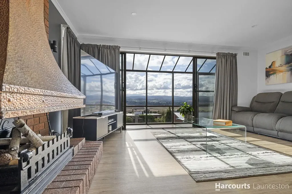 106 Dion Crescent, Riverside, TAS 7250