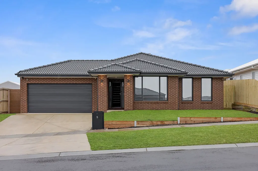 Warrnambool 3कमरा Modern, Light filled on Murphy Street