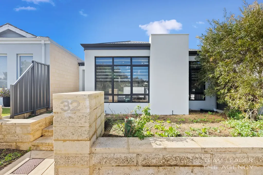 Yanchep 3房  Modern Living with Parkside Views in Yanchep Golf Estate