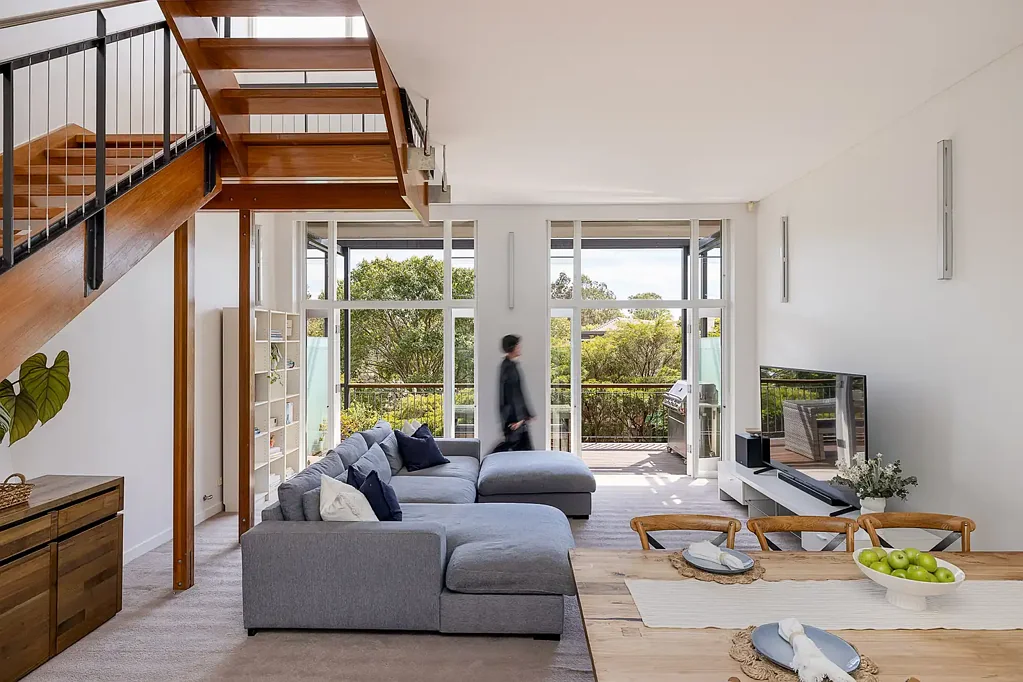 Little Bay 2कमरा North-facing loft-style residence in renowned Art Deco conversion