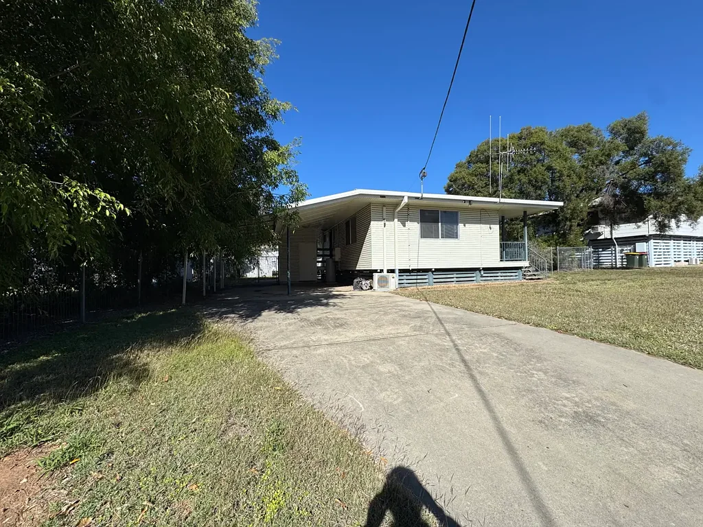 Dysart 3ਬੈੱਡਰੂਮ Fully Fence 3 bedroom Home