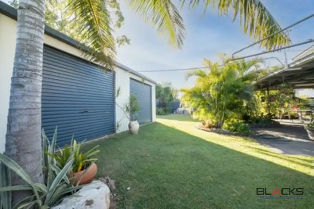 Dysart 3房  READY TO MOVE IN – IMMACULATE HIGHSET HOME WITH FLEXIBLE LIVING, BIG SHED AND BEAUTIFUL GARDENS