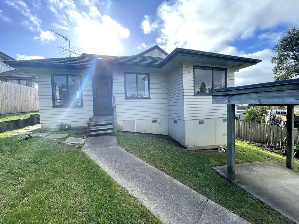 Your Next Home Sweet Home! in Glen Eden (lawn ...
