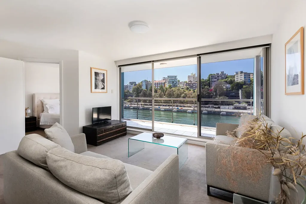 Woolloomooloo 1ਬੈੱਡਰੂਮ Sophisticated Waterfront Living in a Landmark Location