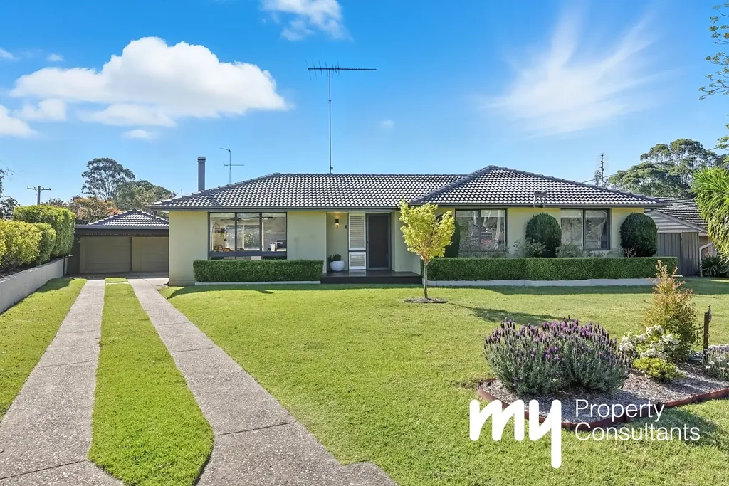 2 Michele Place, Camden South, NSW 2570