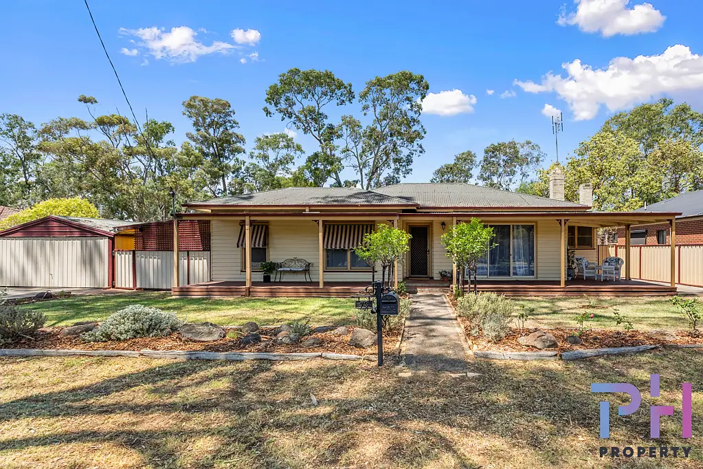 73 Crusoe Road, Kangaroo Flat, VIC 3555