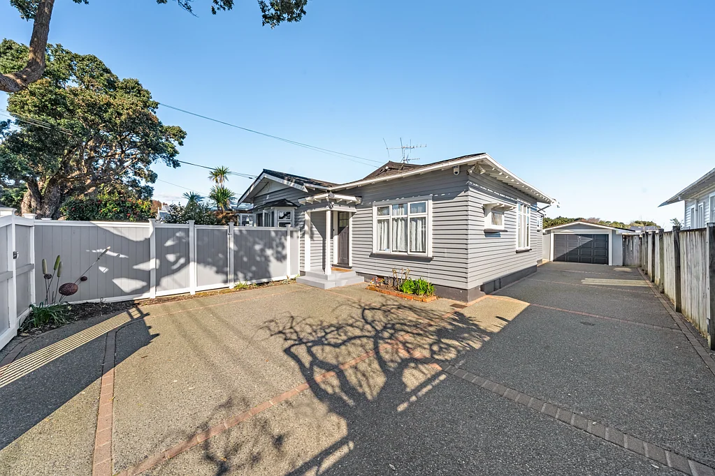 18 Bracken Street, Petone, Lower Hutt, Wellington