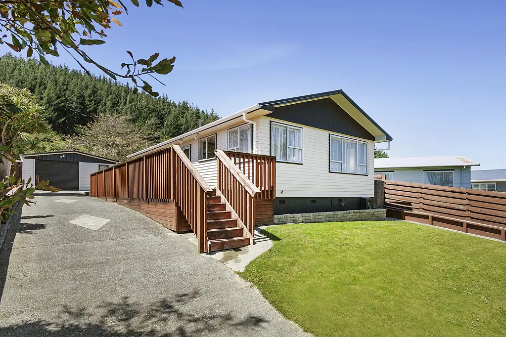 Wainuiomata 3ਬੈੱਡਰੂਮ Ready, Set, Let's GO!