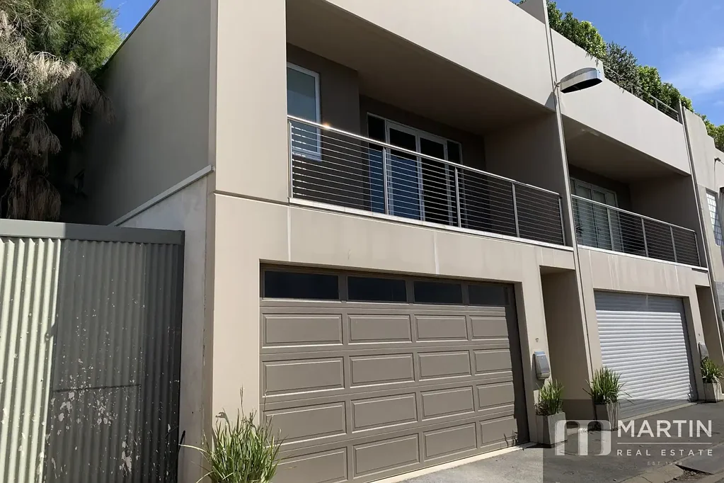 North Adelaide 3Kwarto A HOME THAT LETS YOU LIVE THE NORTH ADELAIDE DREAM!