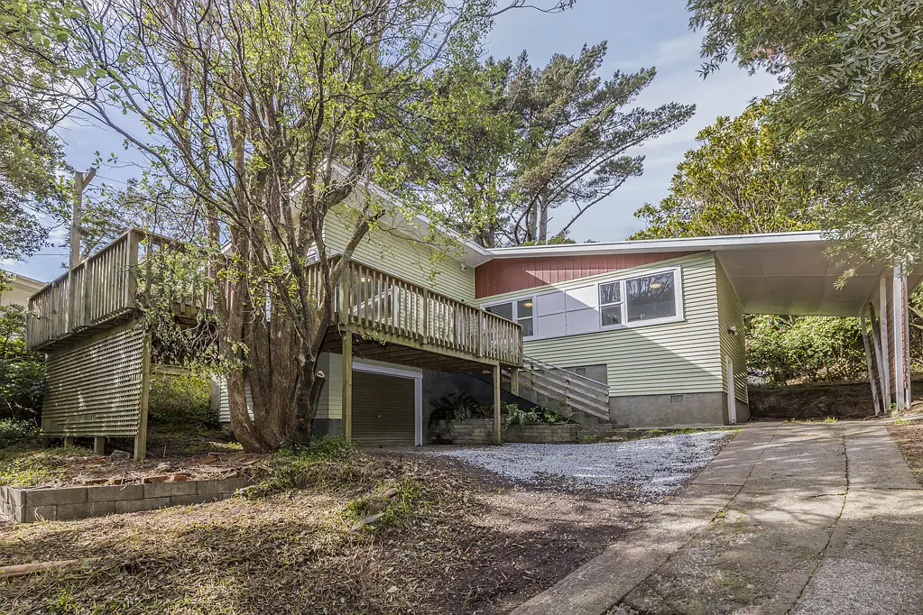 8 Glanmire Road, Newlands, Wellington