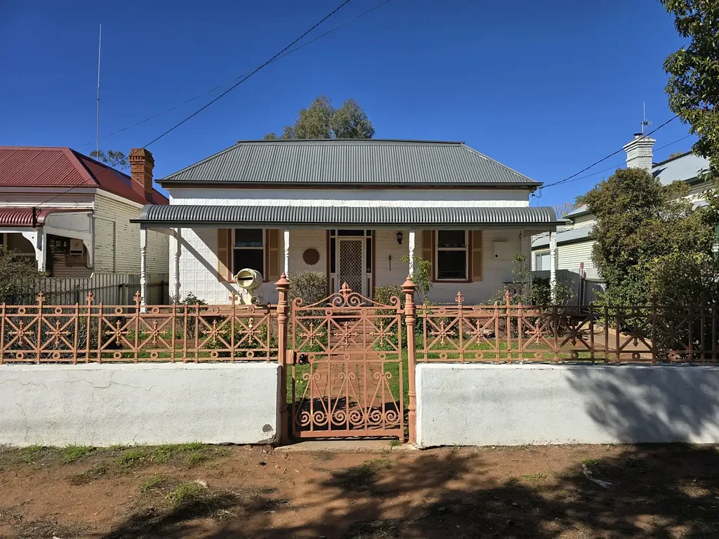 Close to Morgan St School