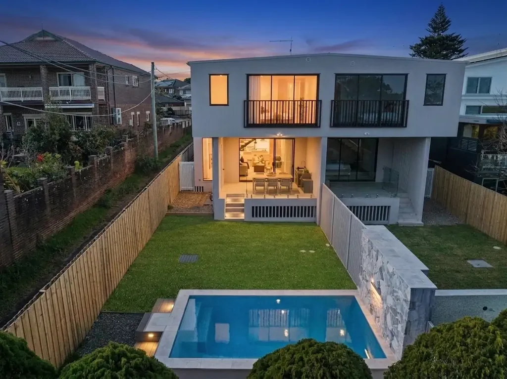 Matraville 5બેડરૂમ Brand New Luxury Residence with Multiple Living Areas, Hotel Inspired Bedroom Suites And Pool