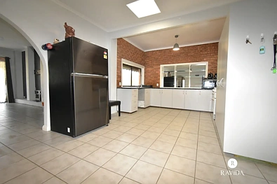29 Irving Street, Wangaratta, VIC 3677, 5 slaapkamers, 3 badkamers, House