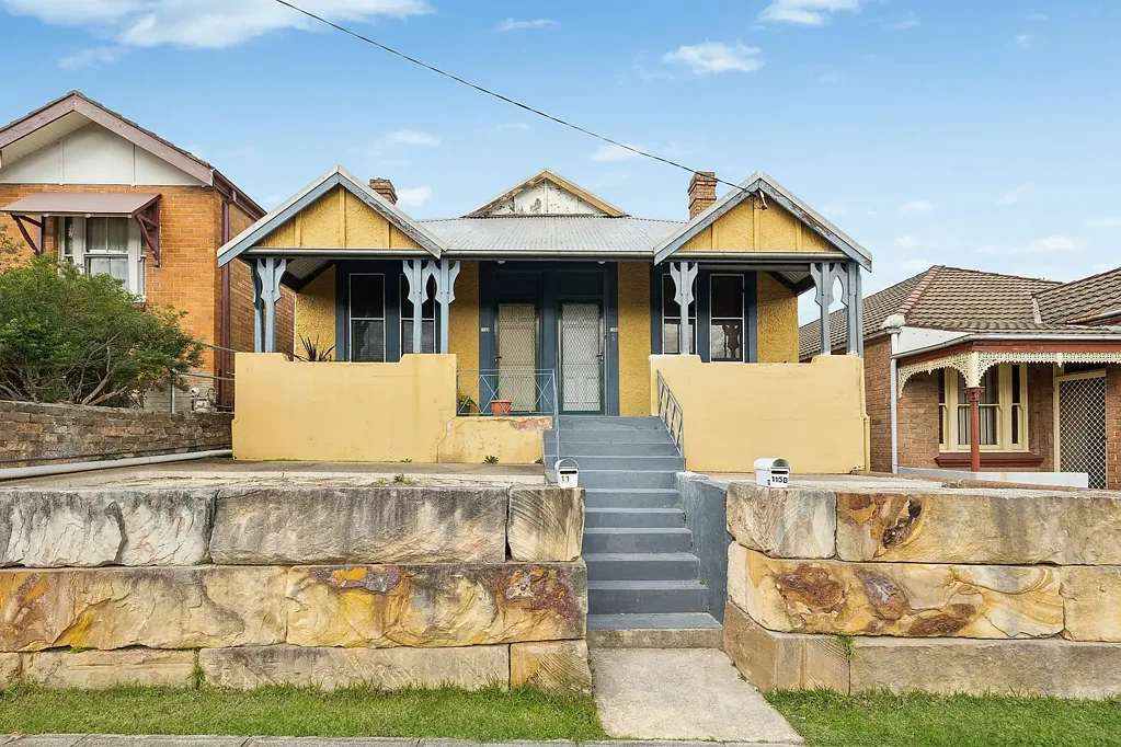 Lithgow 4Phòng ngủ Rare Dual-Income Investment Opportunity – Two Semi-Detached Homes on Separate Titles