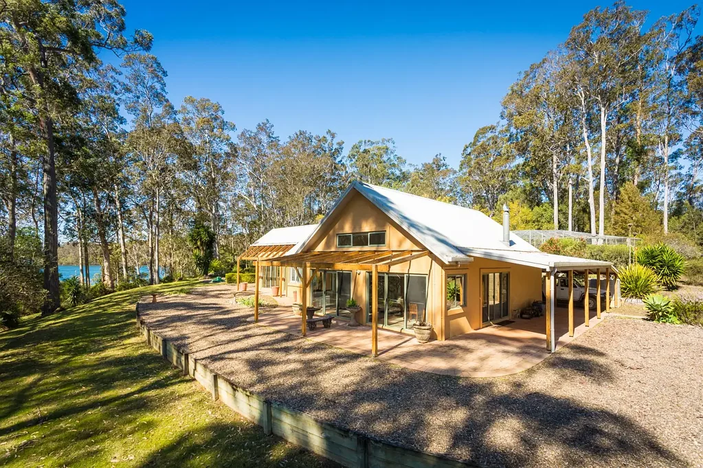 Narooma 2 Bedroom "Hobbs Point Estate" – Private Peninsula on Wagonga Inlet