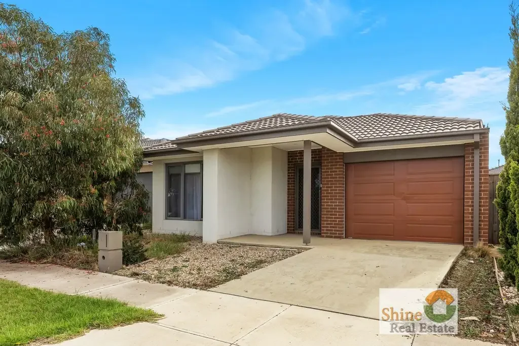Wyndham Vale 4chambre Contemporary Living at an Affordable Price – Walk to Everything!
