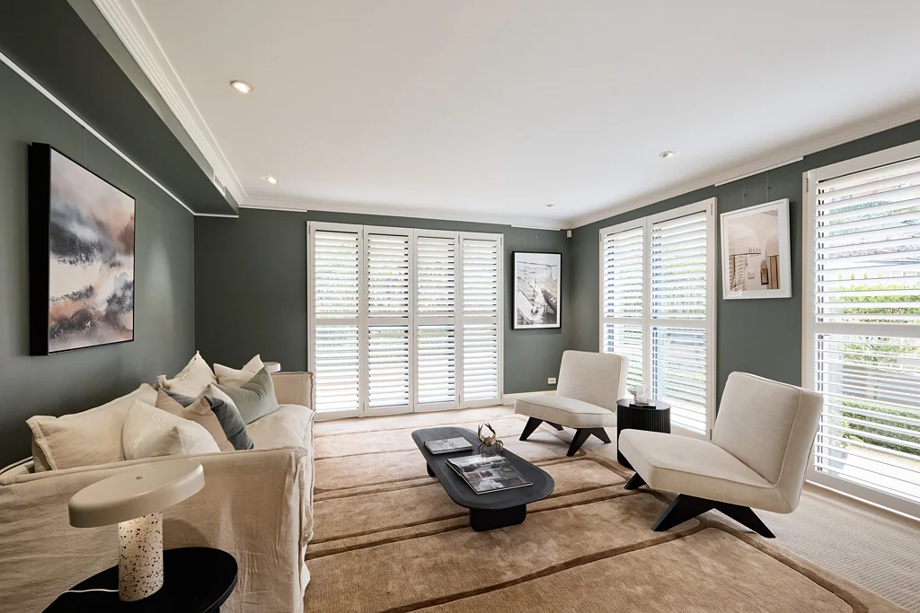 Mosman 4 Slaapkamer Substantial 441sqm Townhouse, Northern Light & Exceptional Privacy
