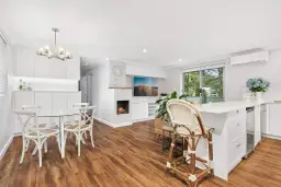 14/10-12 Robertson Street, Narrabeen