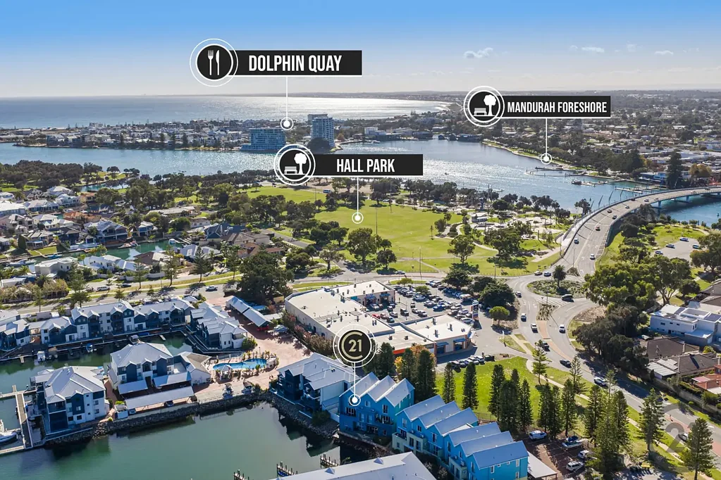 Halls Head 2部屋 Canal Lifestyle with Private Jetty & Resort Facilities-  2 Bed 2 bath 2 Car