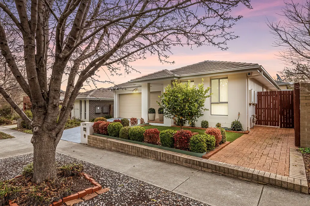 15 Liz O'Neill Street, Casey, ACT 2913