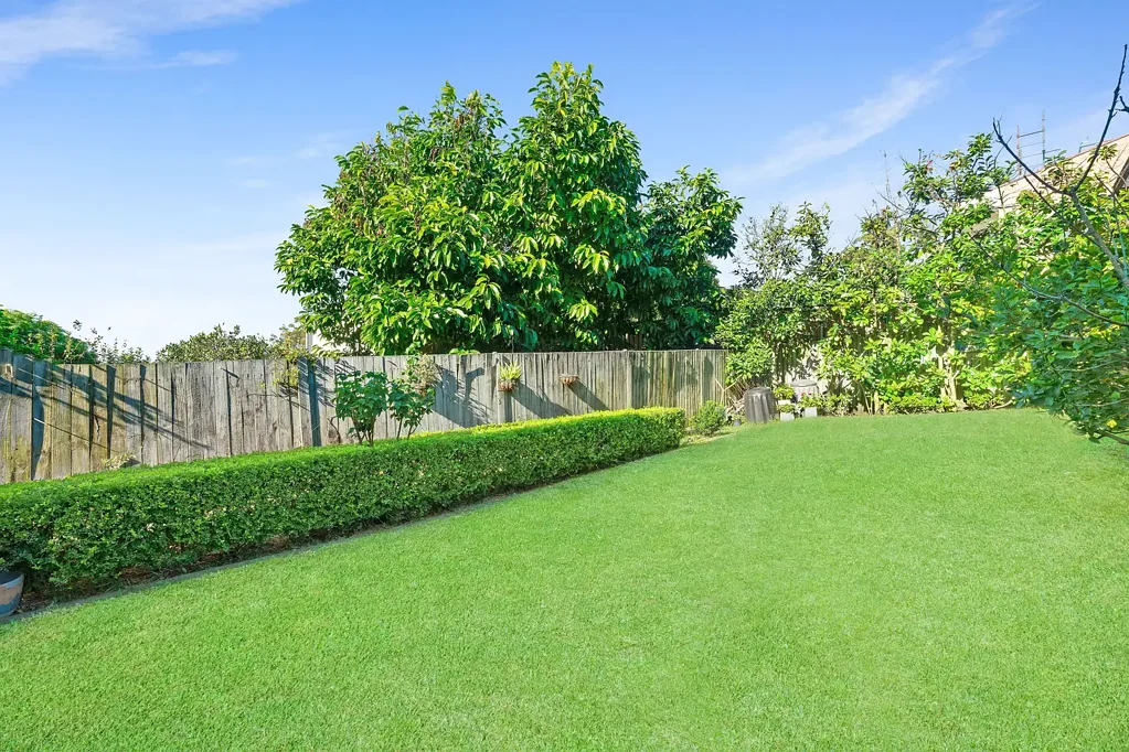 Dover Heights 4બેડરૂમ Coastal Luxury Living With Sweeping Ocean Views & Sunny Level Garden