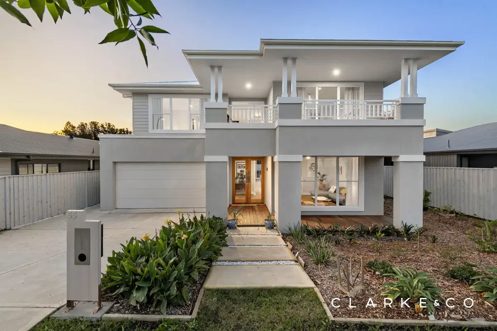 Morisset Park 5房  YOUR GORGEOUS LAKESIDE RETREAT AWAITS!