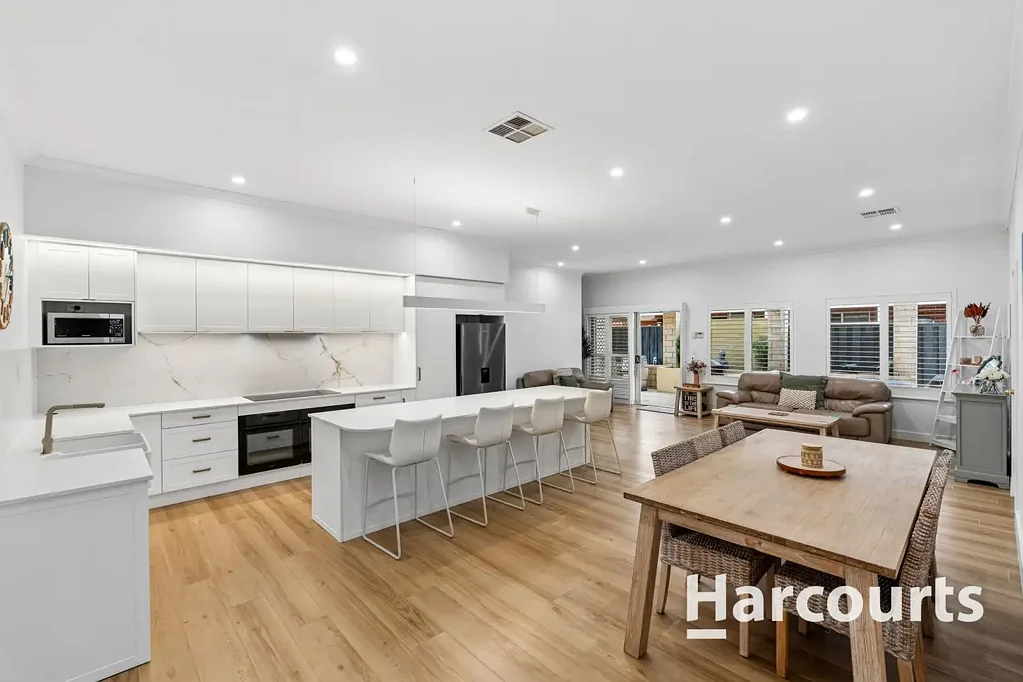 Quinns Rocks 4chambre Pool - Reno Kitchen - Ocean Views