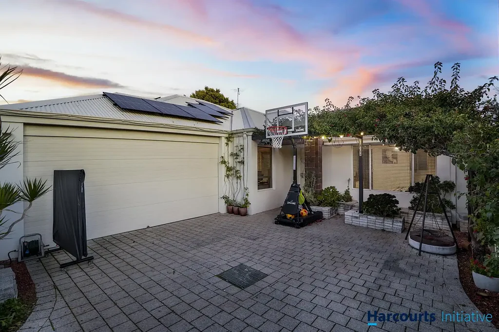 Morley 3બેડરૂમ Low Maintenance Stunner Ready for New Owners to Love!