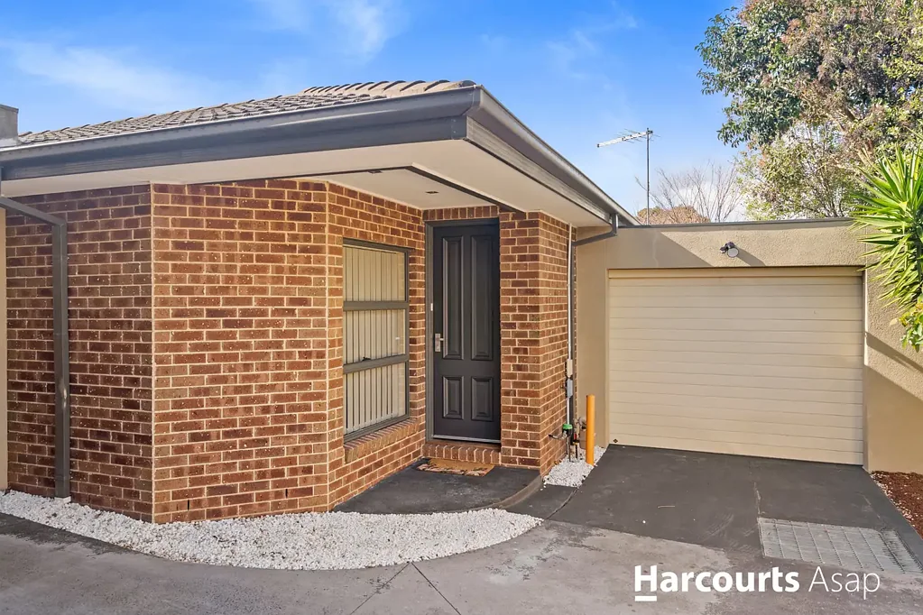 Dandenong North 2कमरा Stylish, Low-Maintenance Living in a Prime Location