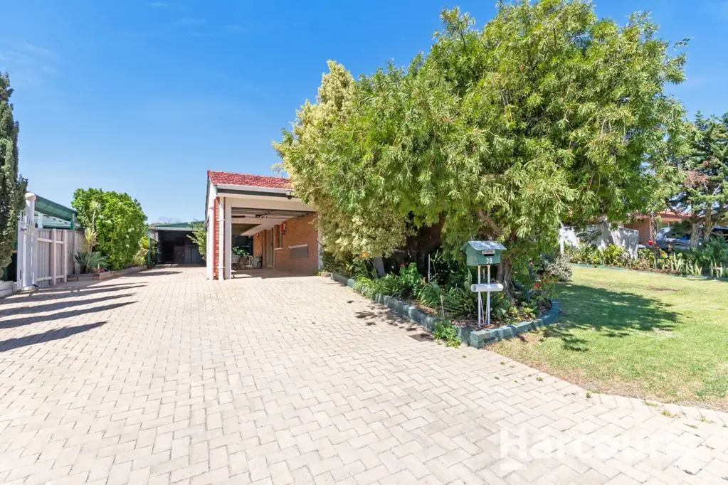 38 Pitchford Glade, Clarkson, WA 6030