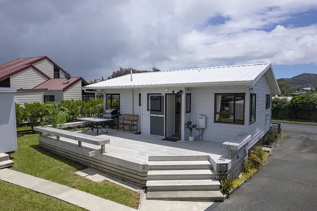 Mangonui Surrounds 2房  CHARMING HIHI BEACH COTTAGE