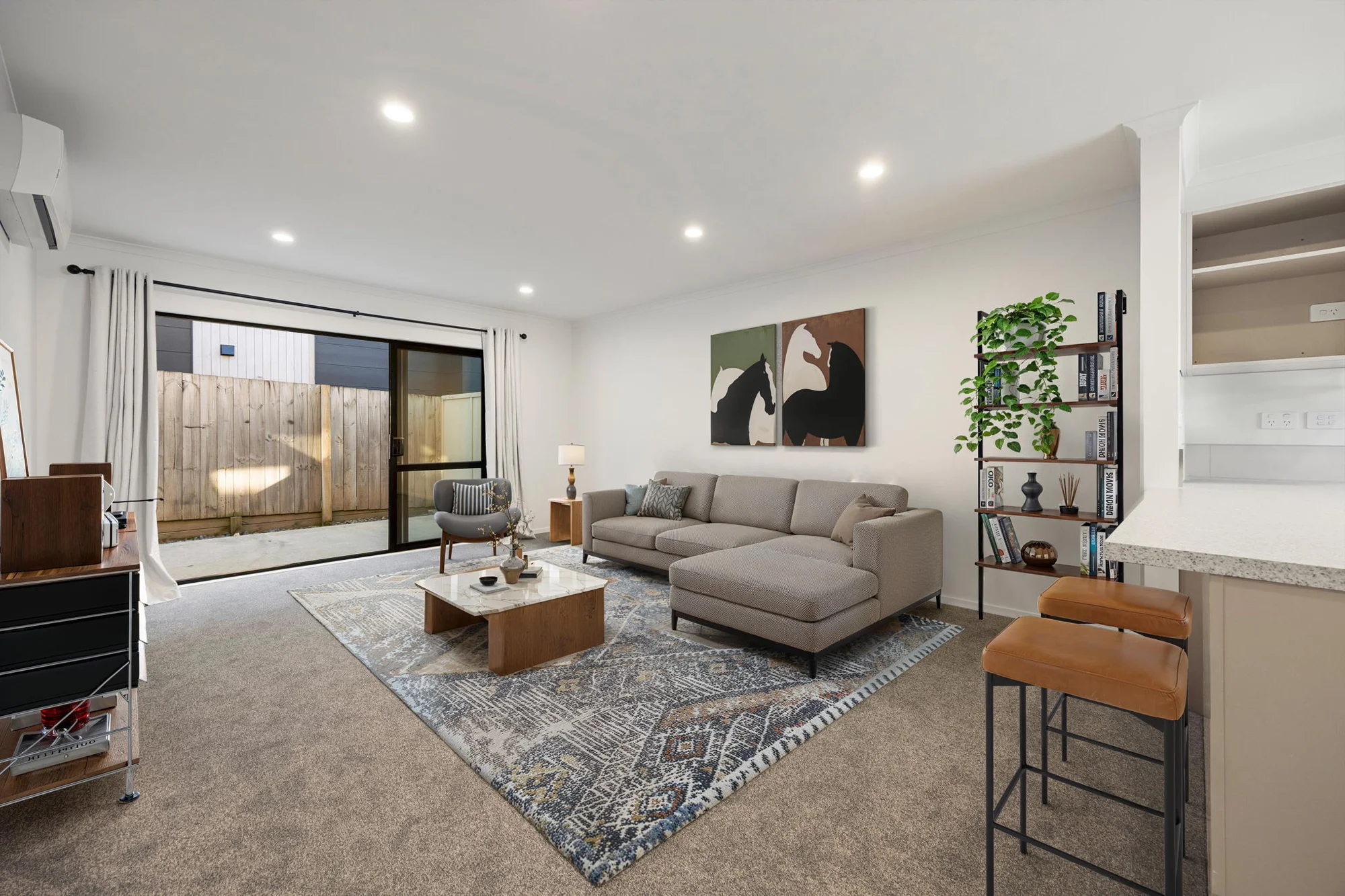 Hamilton Central 3Zimmer Renovated, Hospital location, in zone for HBHS