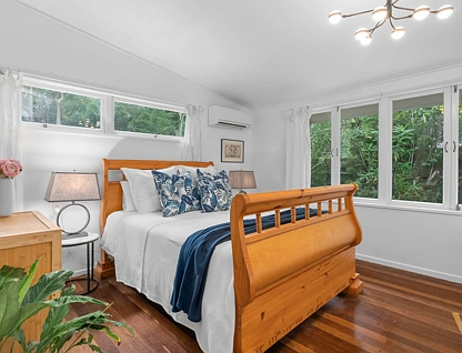 23 The Esplanade, St Lucia, QLD 4067, 4房, 1浴, 独立屋