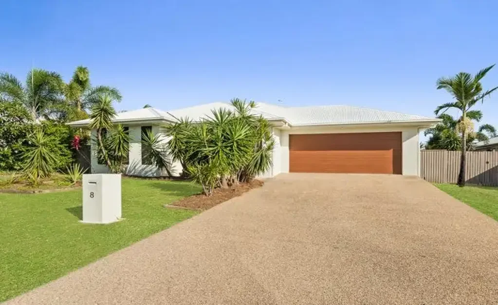 Spacious Family Living with Multiple Living Zones & Outdoor Entertaining