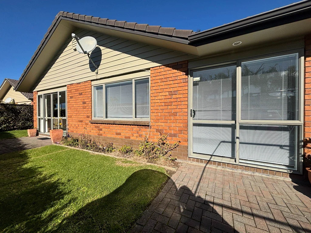 Secure & Effortless Living in Waimanu Bay Village