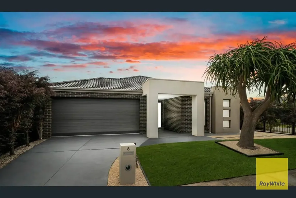 Contemporary Family Home Offering Comfort and Convenience in Tarneit