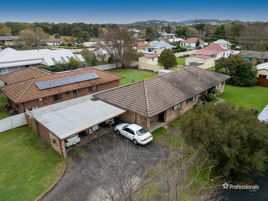Armidale 6कमरा Triple Unit Complex Close to Town